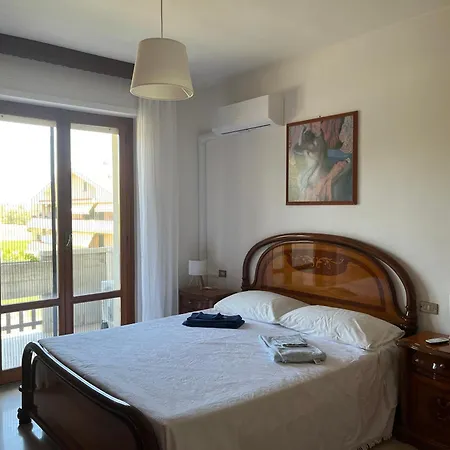 Apartment Un' Estate Al Mare