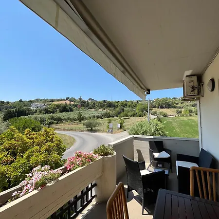 Un' Estate Al Mare Apartment *