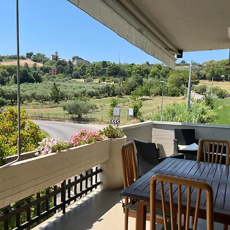 Un' Estate Al Mare Apartment