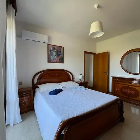 Apartment Un' Estate Al Mare